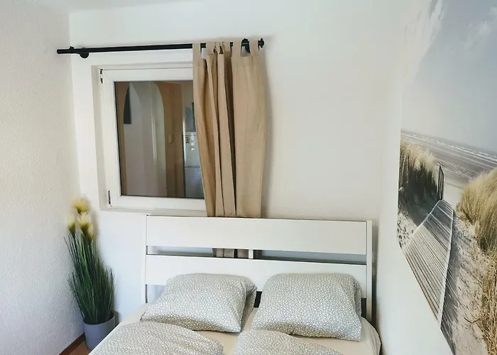 Sankt-nikolaus Old Town Apartment *